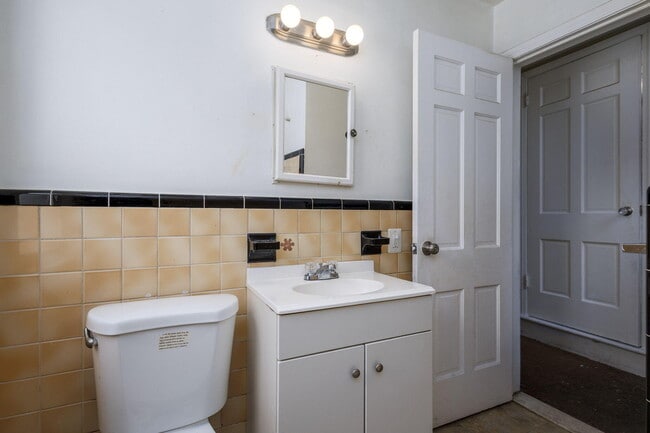 Building Photo - 19724 Pennington Dr