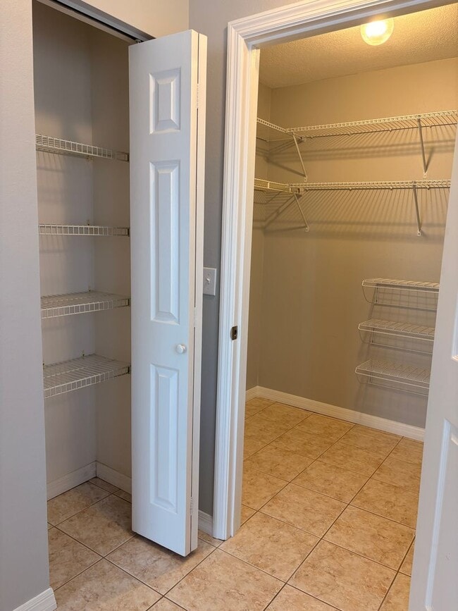 Building Photo - Indigo Pines