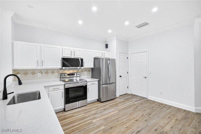 Building Photo - 16161 Caldera Ln