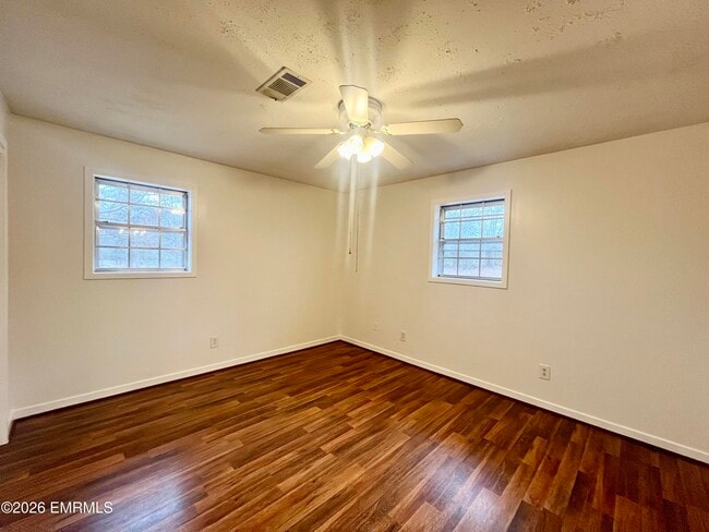 Building Photo - 8107 MS-493