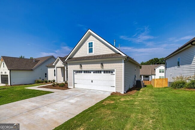 Building Photo - 65 Oakhurst Trail