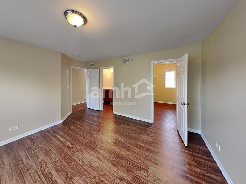 Building Photo - 4588 Camden Ln