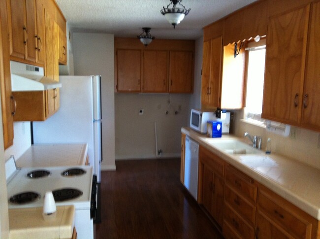 Building Photo - 2 bedroom 1 bath house in Wheatland