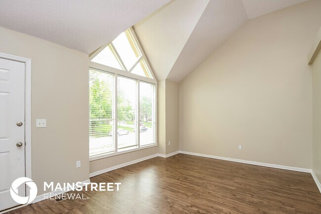 Building Photo - 6426 Chouteau St