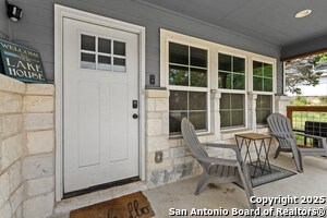 Building Photo - 2319 Westview Dr