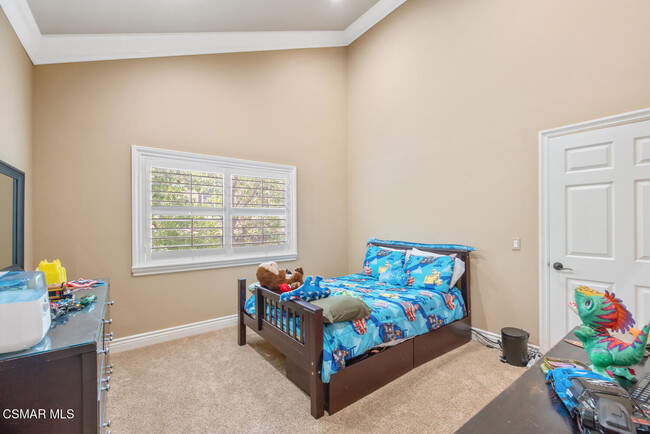 Building Photo - 2521 Sandycreek Dr