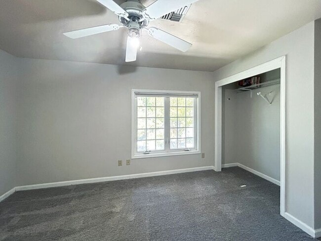 Building Photo - 2109 Alder St