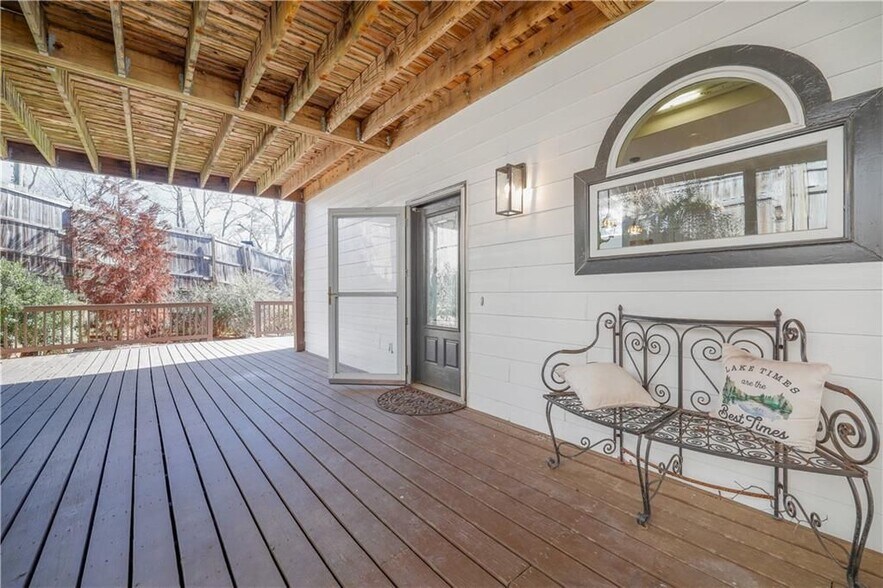 Building Photo - 5997 Warpath Rd