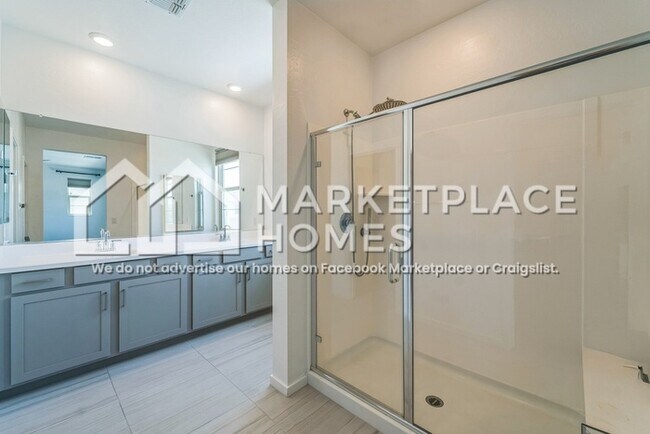 Building Photo - 4805 S Ferric