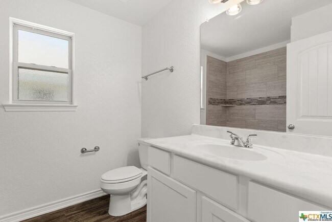 Building Photo - 1405 Jasper Gdn Ct
