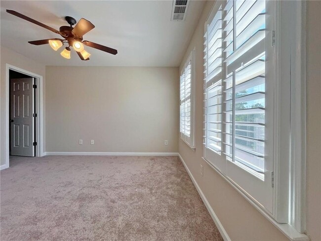 Building Photo - 525 Grove Field Ct NW
