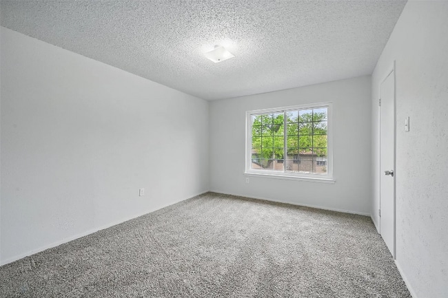 Building Photo - 5626 Preston Oaks Rd