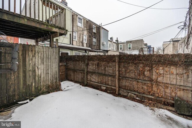 Building Photo - 1534 S 4th St