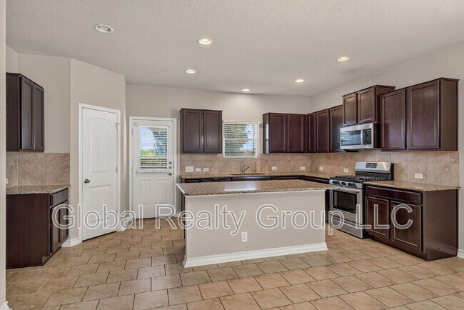 Building Photo - 14918 Goldfinch Wy
