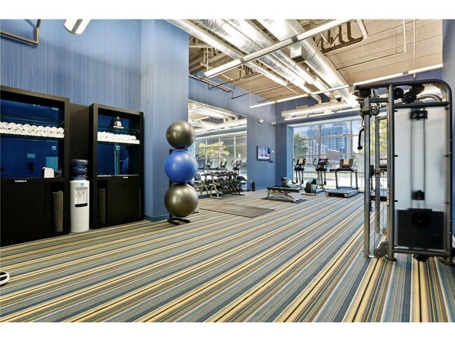 Building Photo - 901 S 2nd St