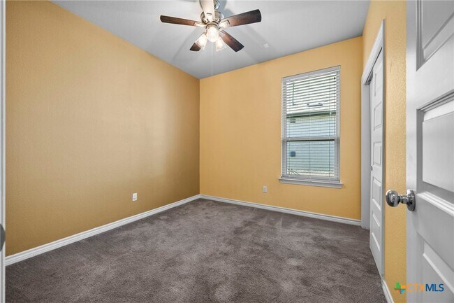 Building Photo - 133 Spanish Foal Trail