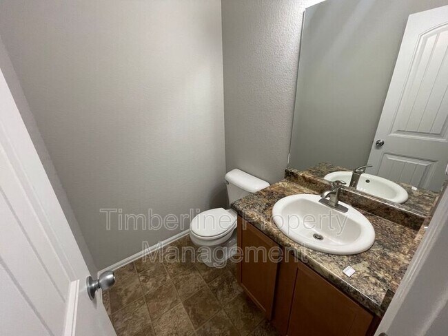 Building Photo - 8097 Hardwood Cir