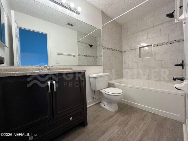 Building Photo - 7739 Coatbridge Ln N