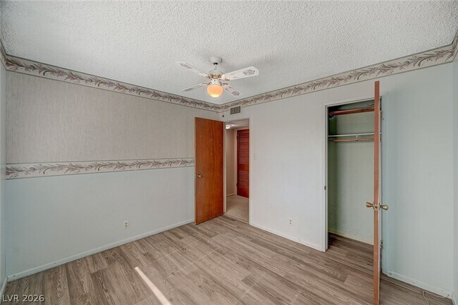 Building Photo - 6208 Casada Way