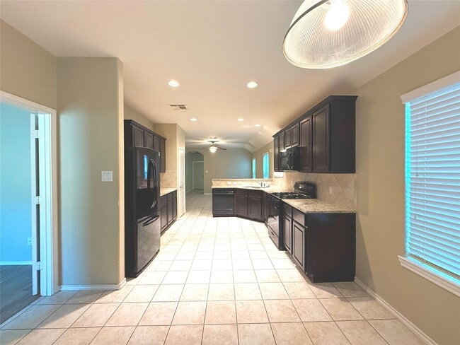 Building Photo - 1626 Thornhollow Dr