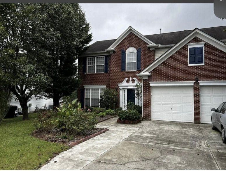Building Photo - 3852 Windstream Way