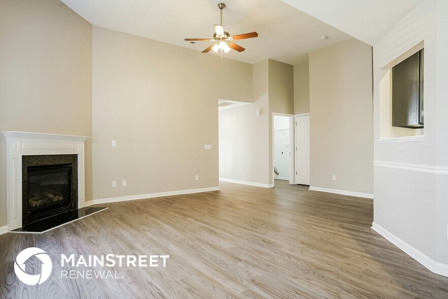 Building Photo - 5113 Chasteal Trail