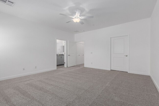 Building Photo - Brand New Townhome For Rent