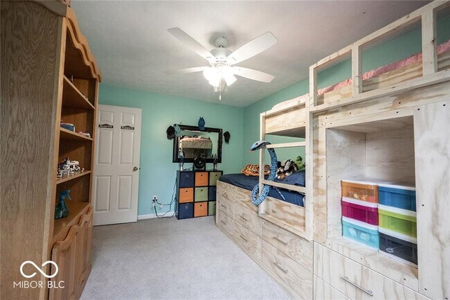 Building Photo - 9960 S Redmond Ct