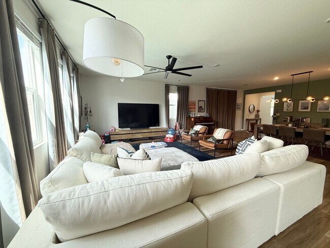 Building Photo - COMING SOON! Spacious Southwest Las Vegas Gem | 5 Beds, Loft & 3,000+ Sq Ft Living
