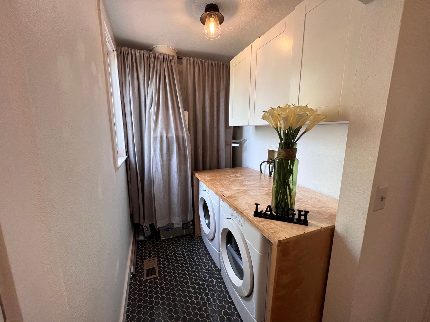 Building Photo - Great home in a great location!