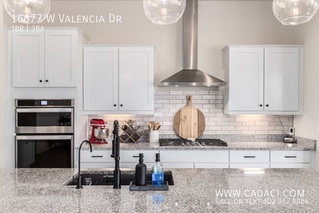 Building Photo - 16677 W Valencia Dr