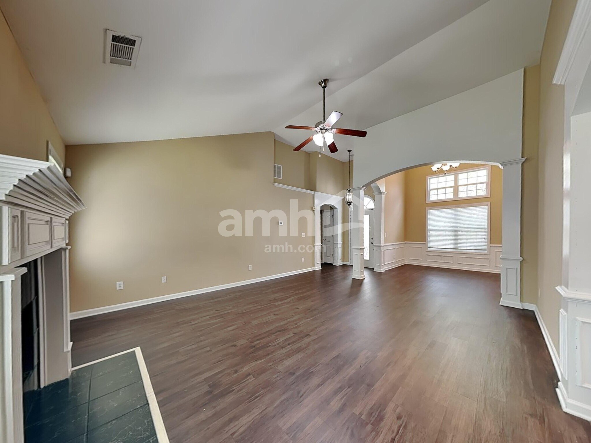 Building Photo - 1351 Tumblerock Ct