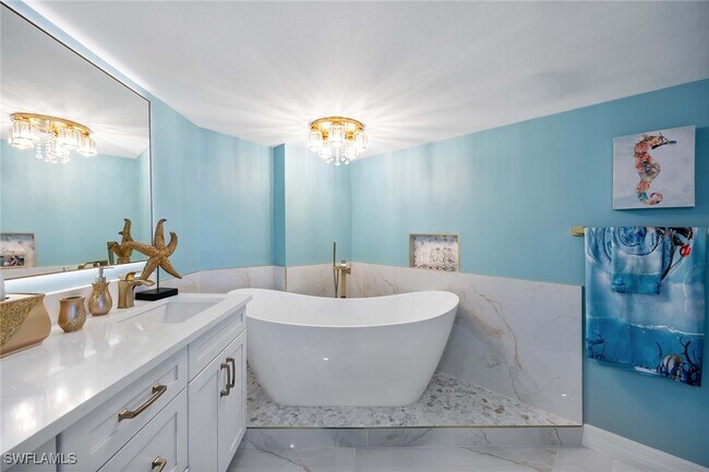 Building Photo - 840 S Collier Blvd