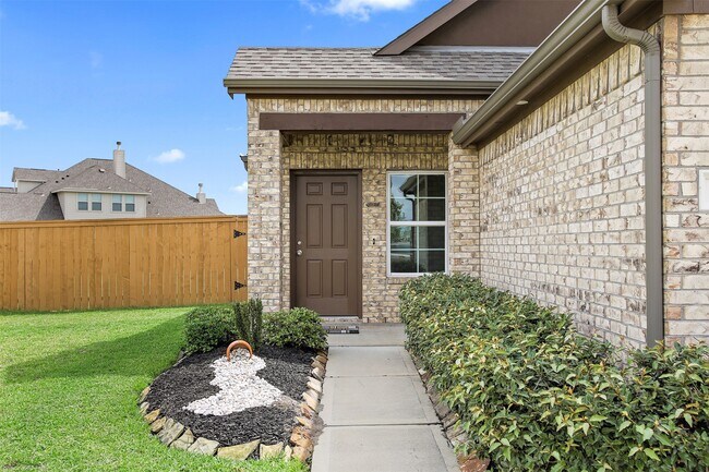 Building Photo - 2716 Bernadino Dr