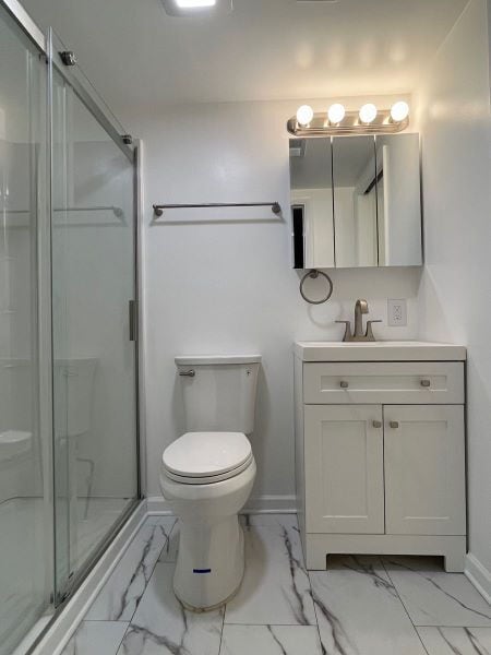 Building Photo - Hollywood Hills Subdivision Mid-Mod Ranch Available Now!