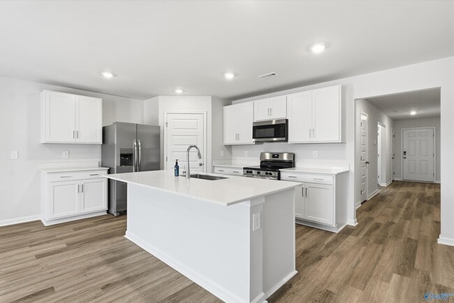 Building Photo - 9943 Sequoyah Cv Dr SE