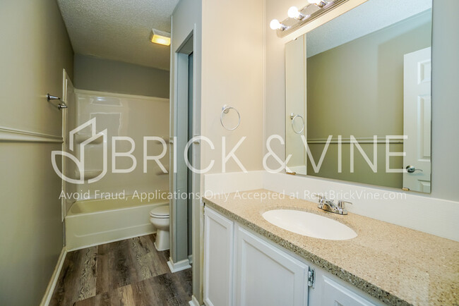 Building Photo - Fantastic Home in Pickerington