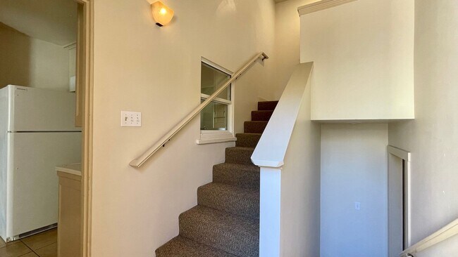 Building Photo - Charming House in a Great Location by Cal Poly with Garage