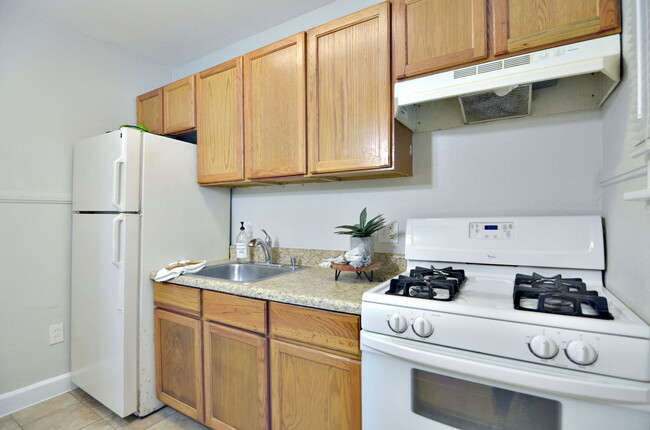 Building Photo - 5620 2nd Ave N