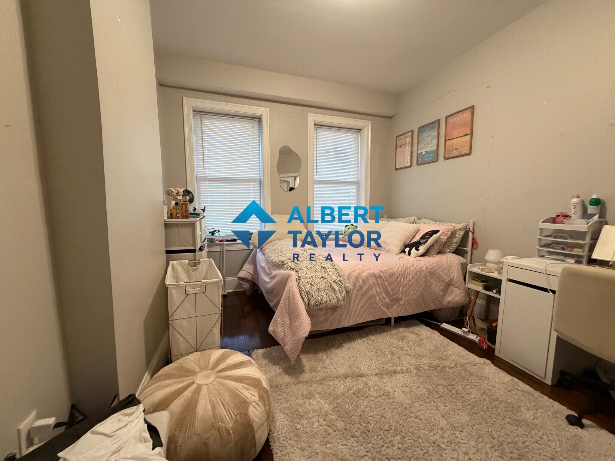 Building Photo - 92 Calumet St