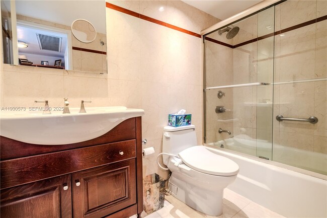 Building Photo - 5700 Collins Ave