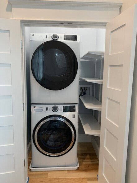 laundry - 16 Pierce St