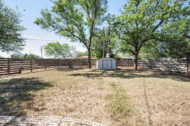 Building Photo - 4301 41st St