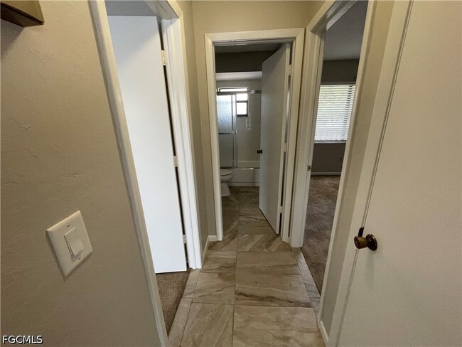 Building Photo - 131 SW 47th Terrace