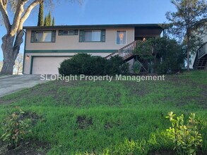 Building Photo - AVAILABLE NOW- Recently Updated Home on Lake Nacimiento - 3 Bed / 2 Bath