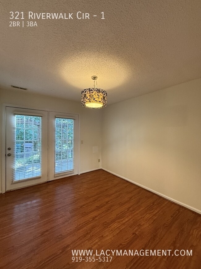 Building Photo - 321 Riverwalk Cir