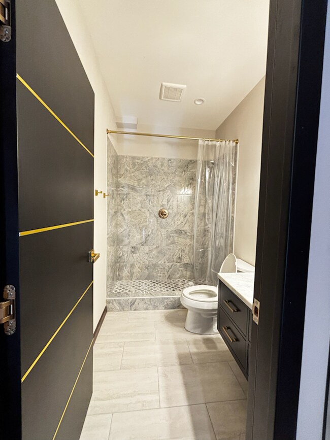 Building Photo - 751 Spire Bnd