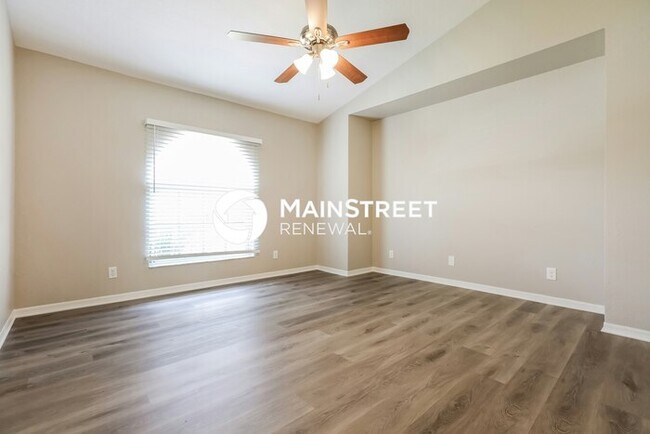 Building Photo - 3 Bedroom Pet-Friendly Home in NORTH PORT, FL with Main Street Renewal