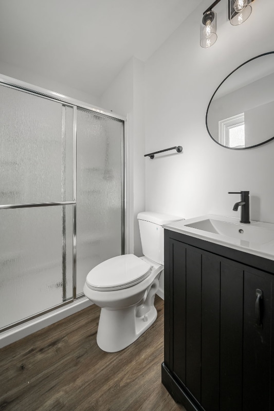 Building Photo - 13900 Evan Aire Dr