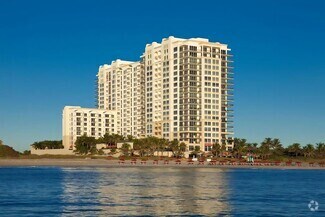 Building Photo - 3800 N Ocean Dr